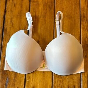 Victoria Secrets underwire front closure Bra 36DDD